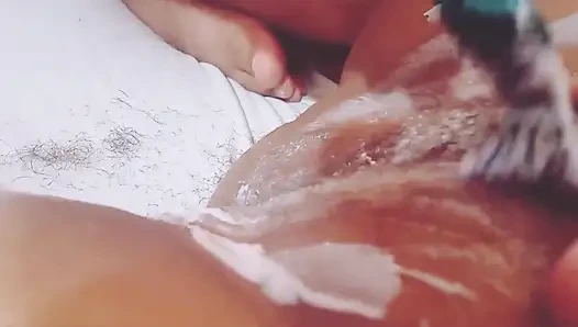 Aufnahme der Depilada von fetten und behaarten Panocha POV