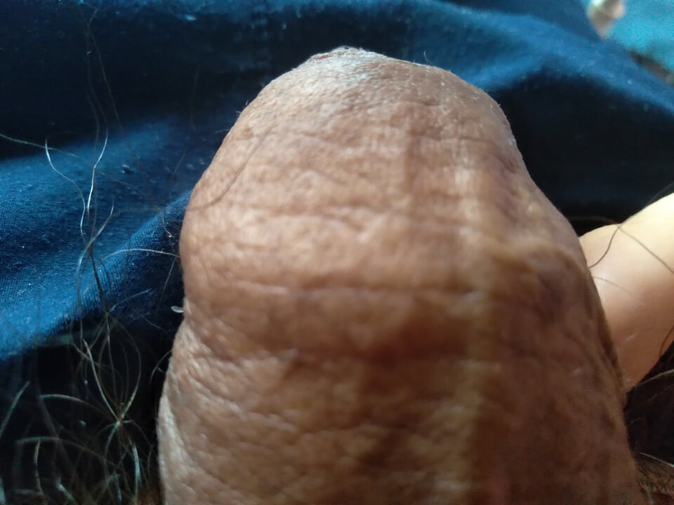 ควยใหญ่เปลือยโป๊ในห้องนอน