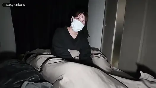 Staf klinik f cup memikat wajah dan tubuh berbagi momen perawatan pertama tahun baru yang sensual - bagian2