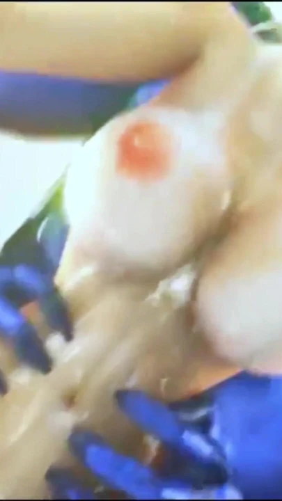 Momen yang wajib kamu tonton dari "threesome bareng dua monster kontol besar - hentai 3d 56"