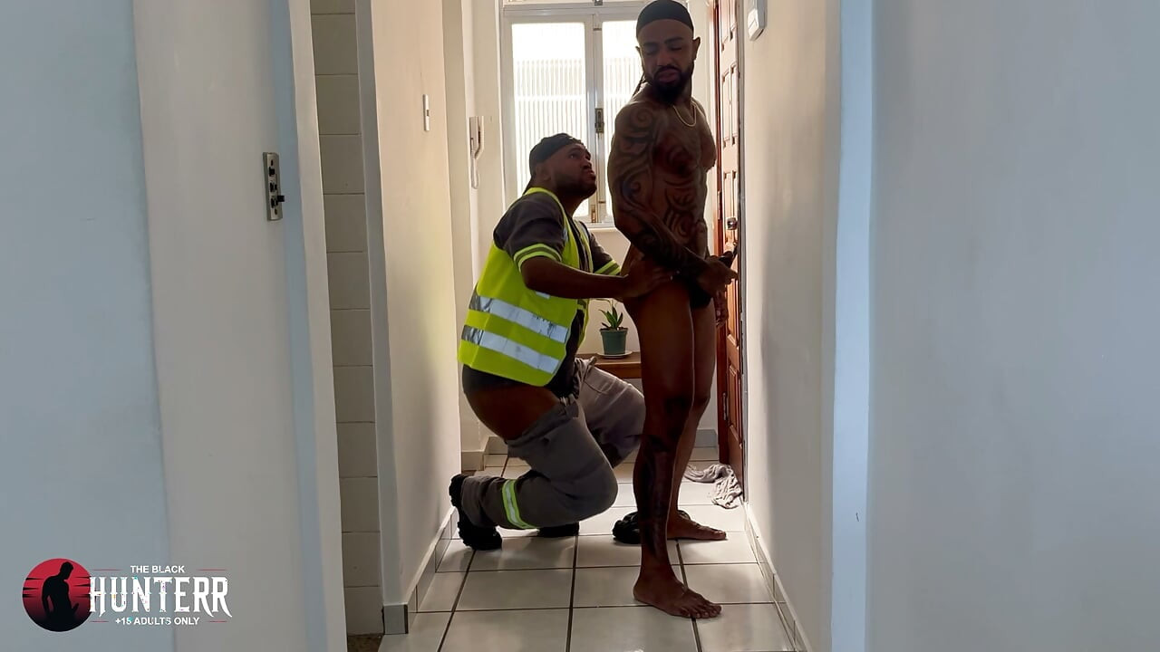 I went to do maintenance and ended up fucking the client