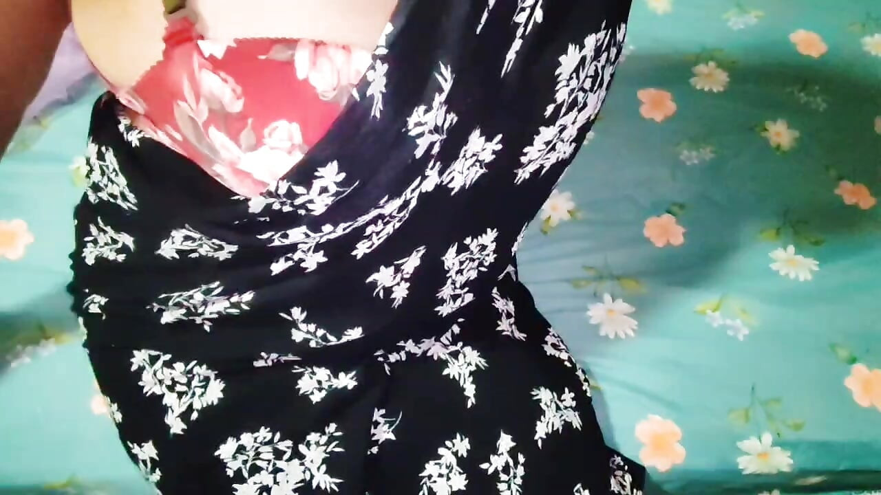 (Srilankan sinhal voice ) sexy teacher dirty talk and fucking staff boy..