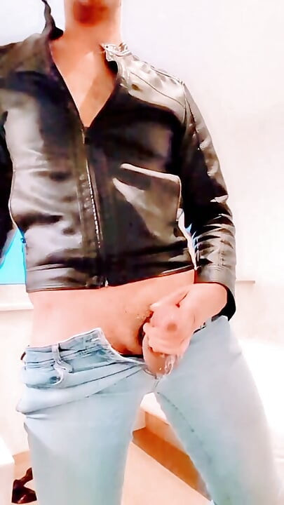Slutboyben CAM4 Sexy Slut Mills Huge Cock