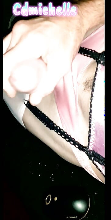 Cdmichelle Wearing Sexy Pink Lingerie Jacking Off till Cum