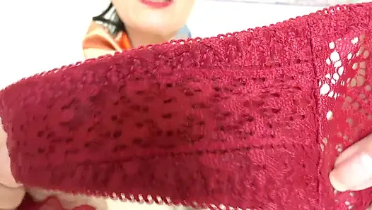 Mengendus celana dalam dan muncrat! Lady Victoria Valente