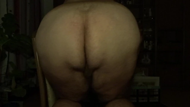 GUY 37