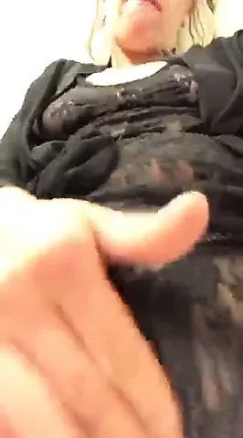 Kim pussy rub