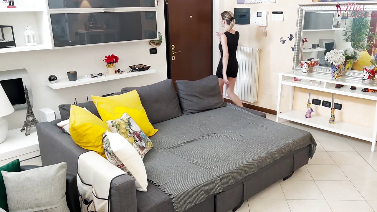 Puritan Stepmom Teased by Stepson Gets Caught up in Her First Threesome Experience with Sex Doll Tantaly