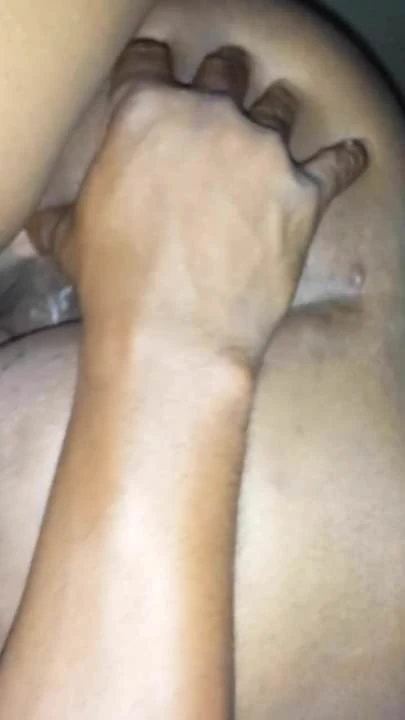 Još jedno veliko dupe žene sa velikim sisama