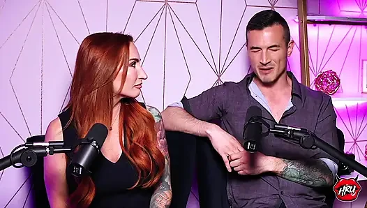 Sophia Locke &derek Kage auf dem tisch