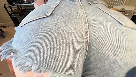 Daisy Dukes и глубокая глотка