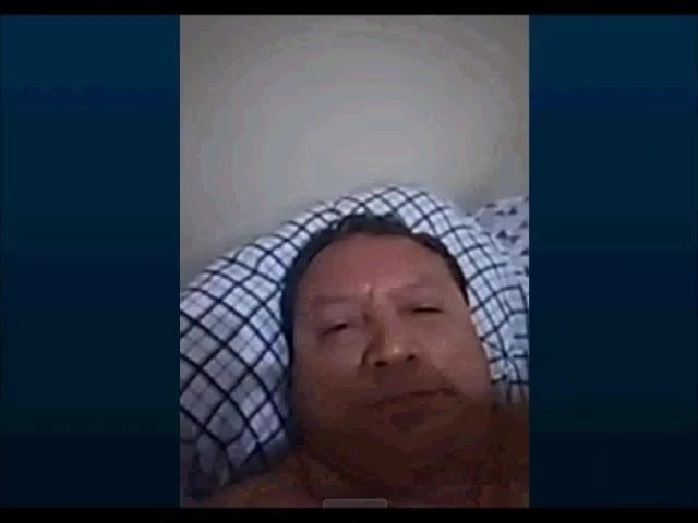 Peruvian daddy wanking