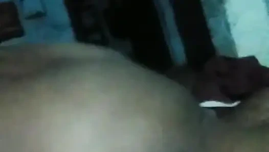 Pelayanku melakukan seks tha