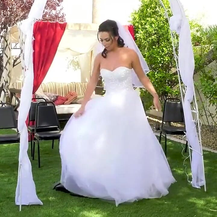 Trans Angels - Blushing Bride Chanel Santini’s Ravenous Appetite for Dick - Secretly Chanel and The Best Man