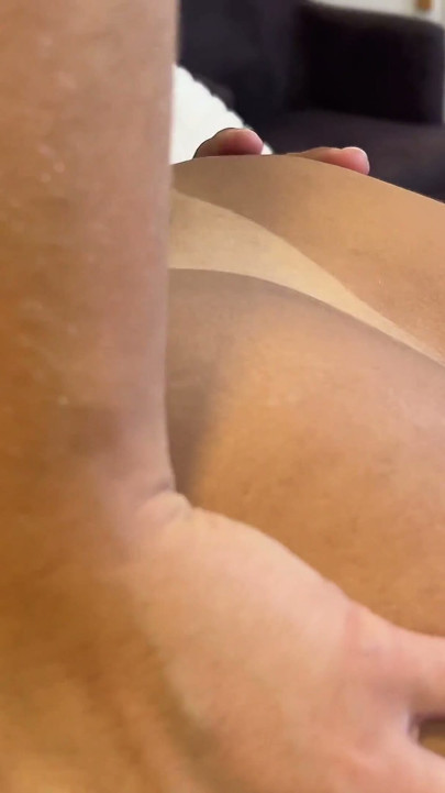 Unfaithful Married Woman Fills Her Mouth with Cum After a Hot Fuck with a Well-endowed Guy