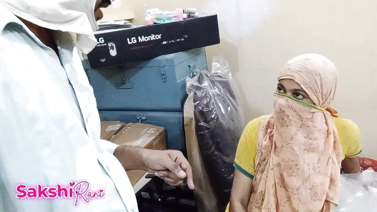 My Maid cleaning Room I caught her Masturbating with fingering Desi Sex Video Hindi Dirty Talking Full Video