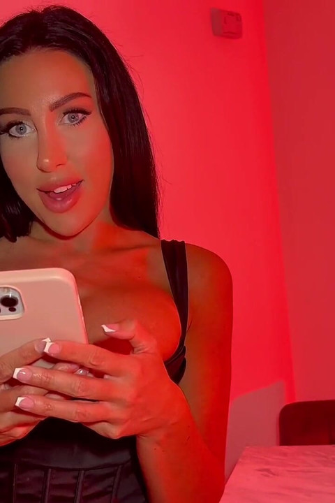 BBC Porno zvezda handjob u Baru