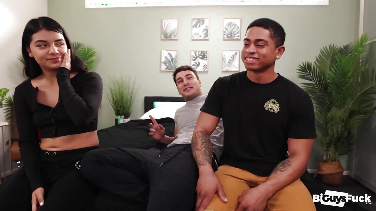 Nervous College Leon Has Spicy Bi Sex. New Passion!