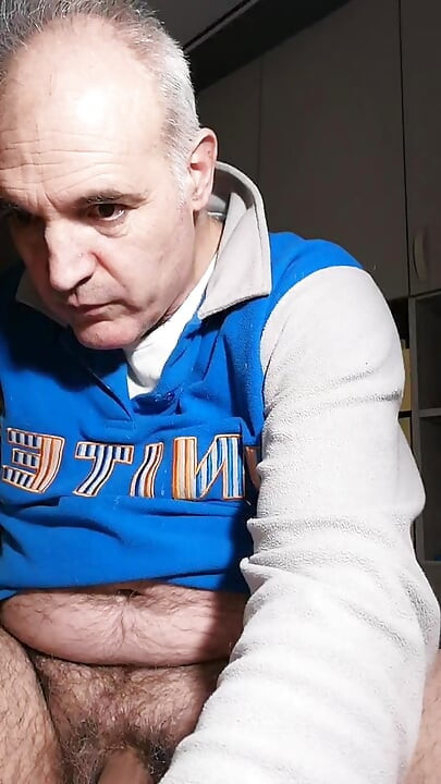 Nocny pokaz z ostatnim wytryskiem!