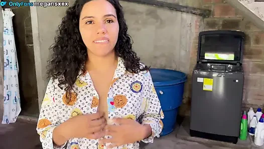 Aku menyetubuhi tukang kebun karena suamiku tidak ingin memberiku kontol