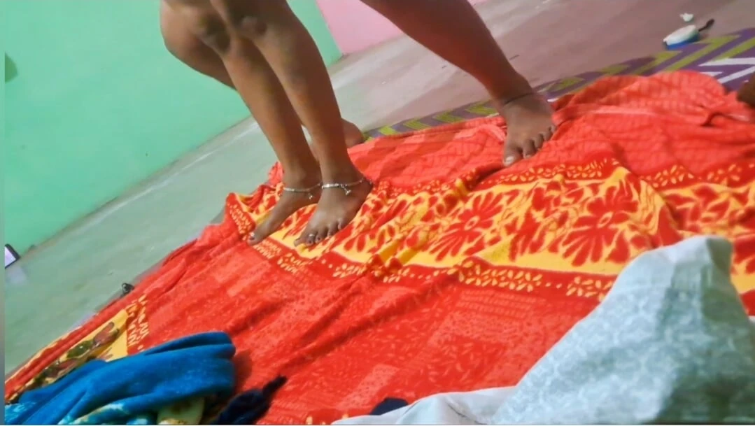 Original video Indian real girl village chudai video homemade Village housewife chudai video today new video upload