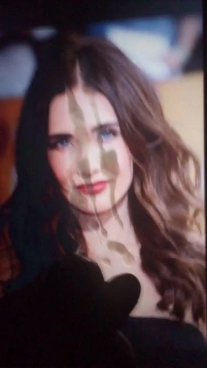 Carice van Houten cum tribute