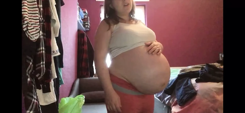 HUGE BELLY TRY ON