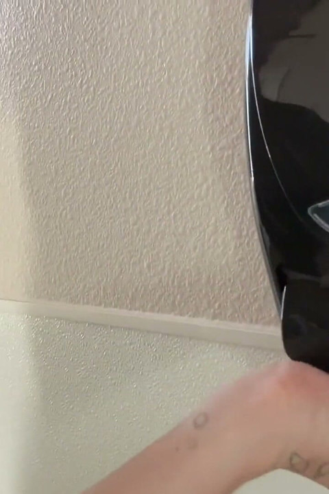 Bathroom Pees