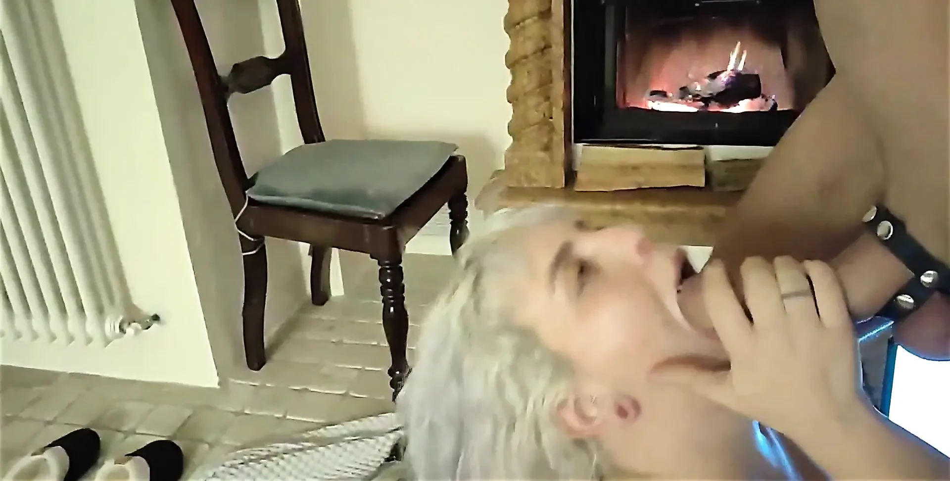Tatilde kameraya alırken ıslak sakso
