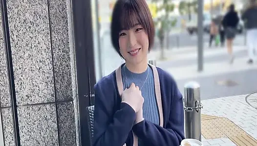 A087G01 A healthy, boyish, traditional small-animal maiden with short hair. Unexpected pleasure sex with just the right amount of beautiful breasts and pale skin turning red, leading to intense orgasms!