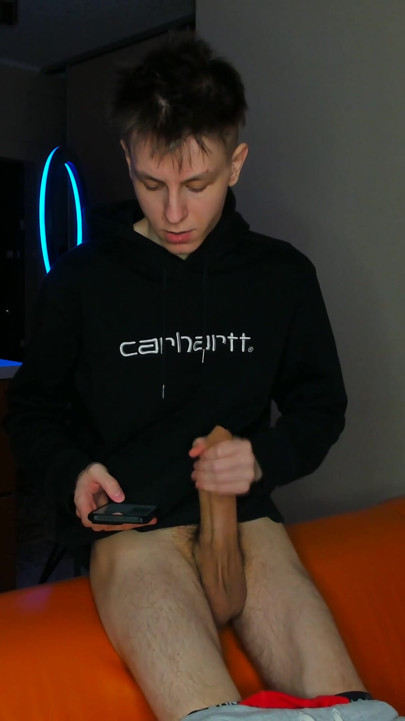 Messy Hair Morning Wood Shy Twink Drains Overnight | Clip 1