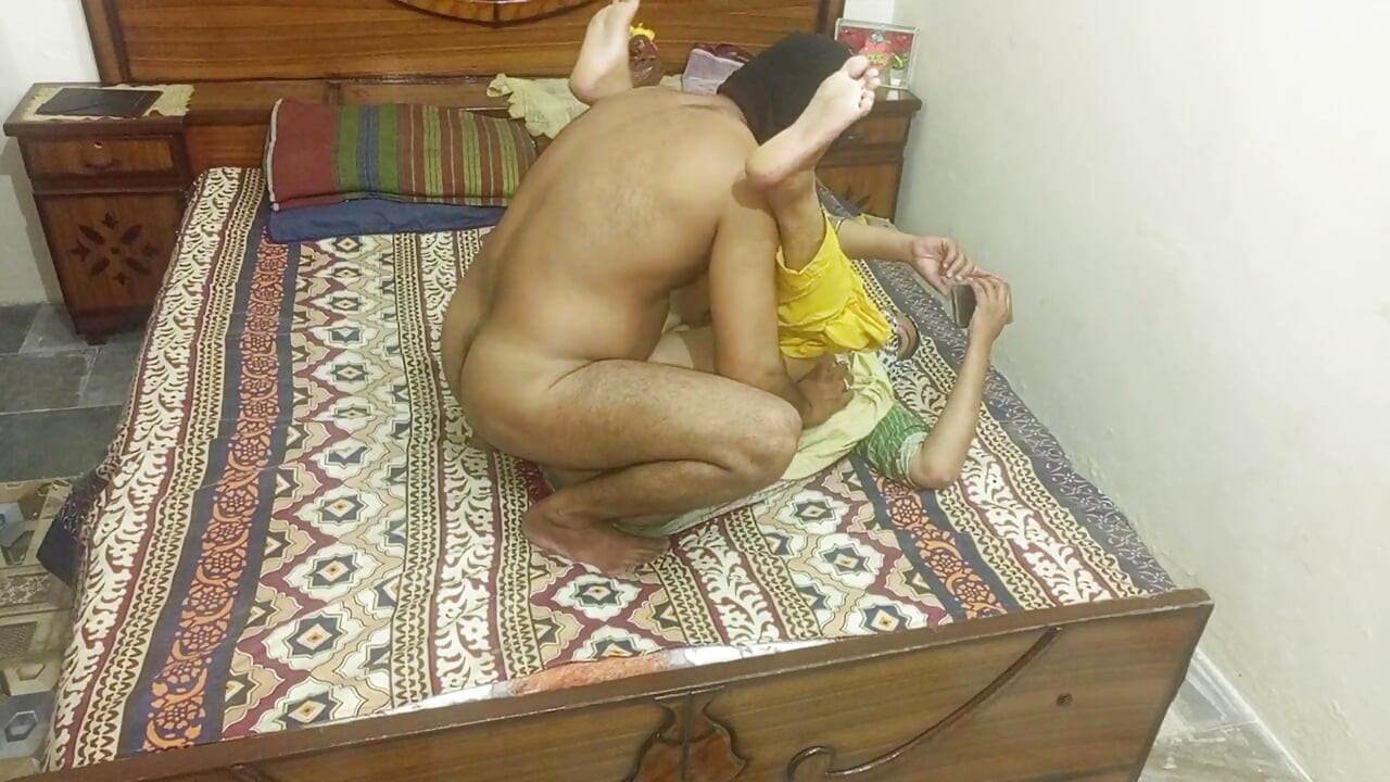بهابهی و دیوار تنها در خانه سکس کامل و سخت