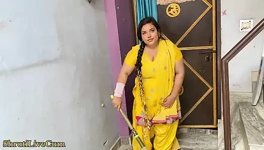 Мой Devar Ji имеет хороший смысл моей задницы, поэтому, пока мы находимся в карантине деревни дези, новый женатый секс бхабхи на хинди аудио
