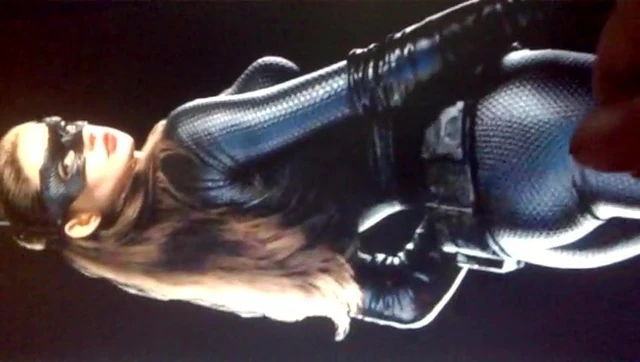 Anne Hathaway ass cum tribute