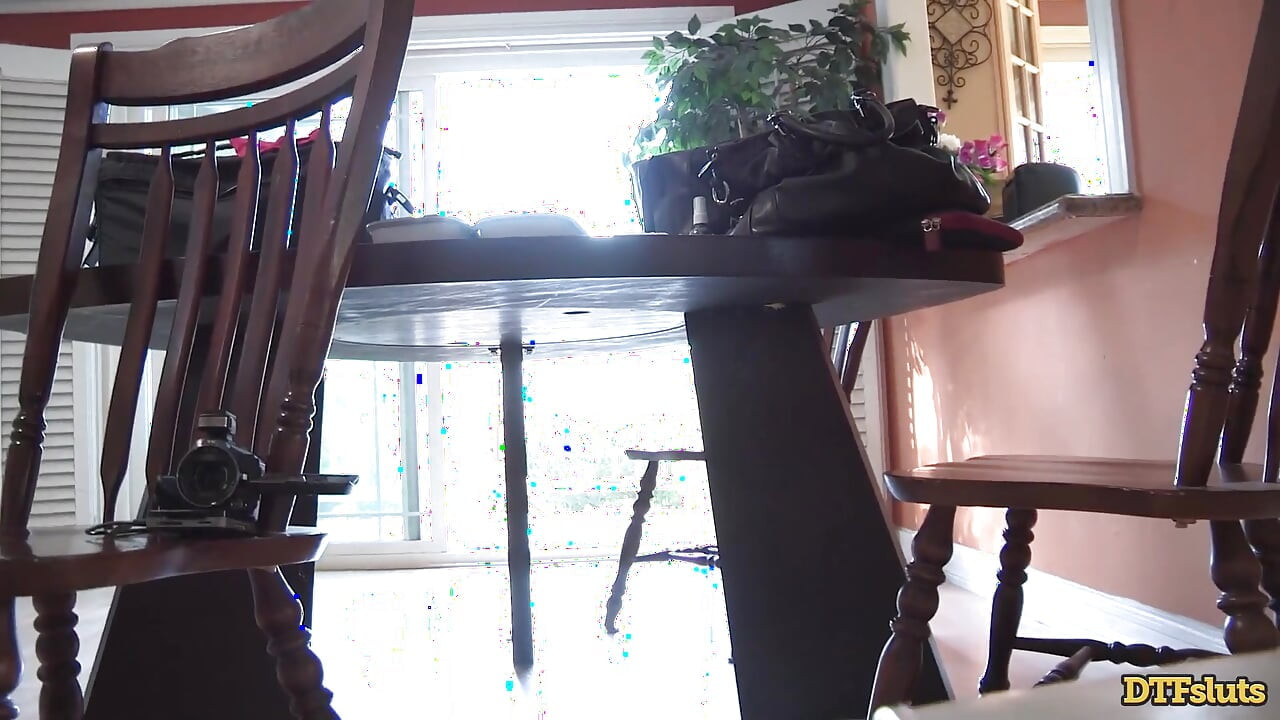 Dtfsluts - جيمس دين يجد نفسه في خيال يتحقق مع ثلاث فتيات رائعات