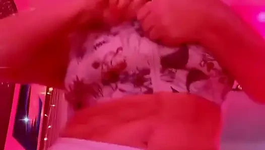 Güzel ve ıslak yoga götü