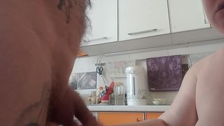 Milf bbw zuigt mijn pik en krijgt een mondvol sperma 1