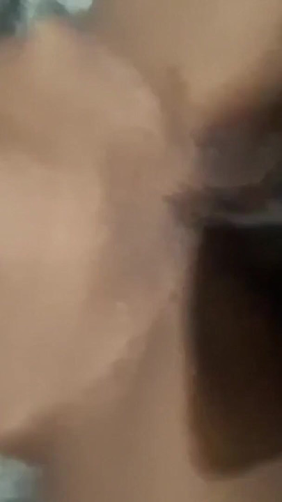 My boyfriend massaged my pussy and then fucked me. | Clip 1