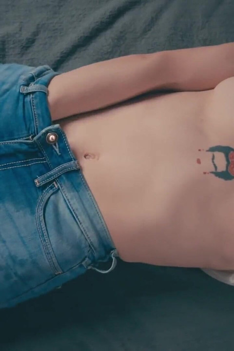 Wild Tight Jeans Foreplay. Squirting Pussy. Button Licking