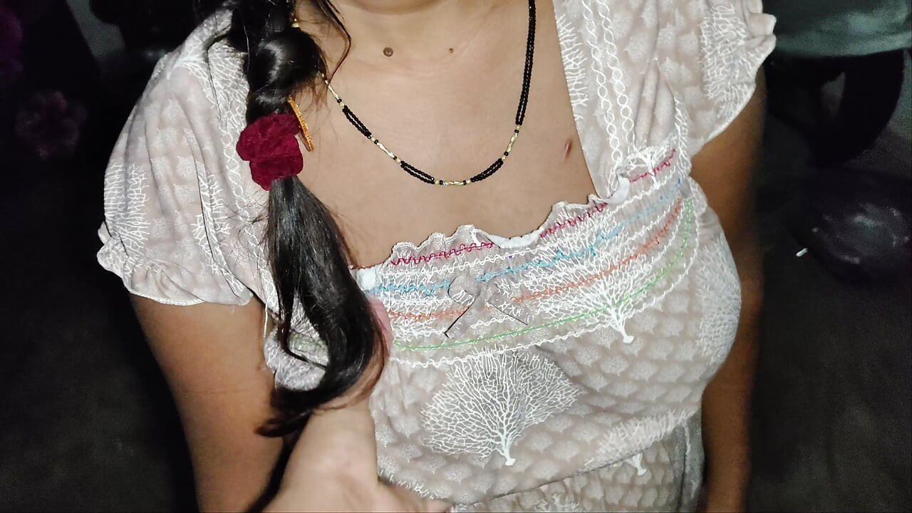 Indian desi Aunty and Davar chudai hindi audio - bhabhi pussy sex movies.