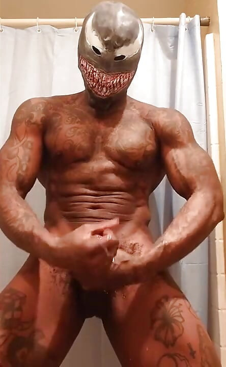 New Porn: BBC Worship Hallelujah Johnson (Anti-Hero Chocolate &amp; Flowers) Tall Dark Chocolate Muscles Tattoos Hairy BBC