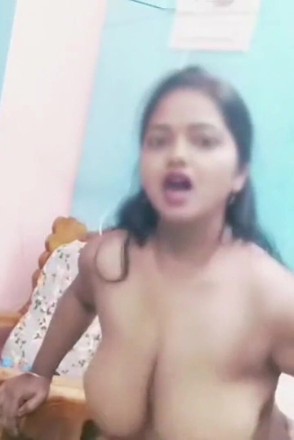 Horny Tamil Girl Seducing Her Friend's Husband and Have Hardcore Sex - Tamil Hot Video with Dirty Talk