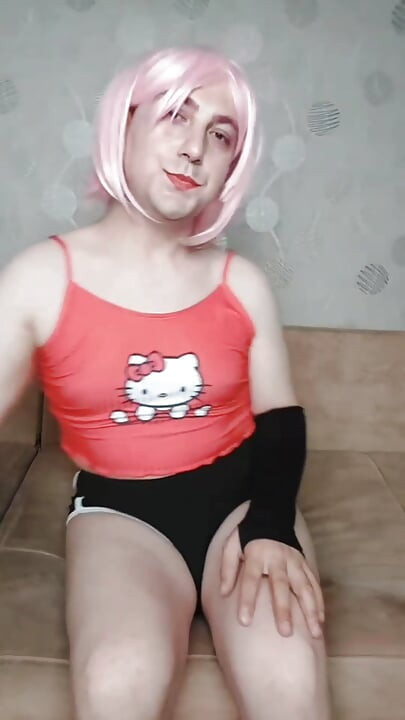 Slatka kaubojka sissy glatke noge veliko dupe