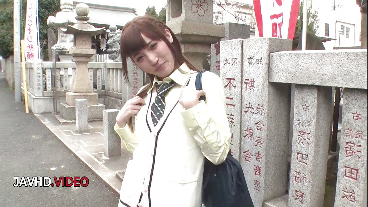 Amateur Asian Outdoor Video Featuring Sexy Karin Aizawa