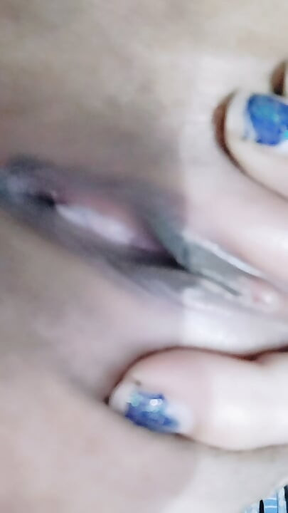 Vergin girl tight pussy