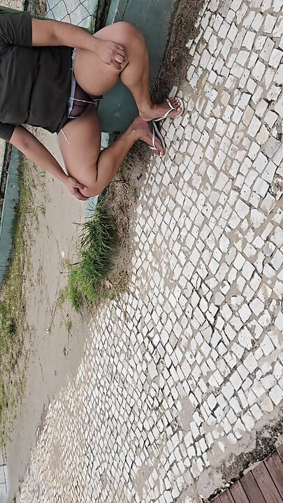 Casada seduzindo