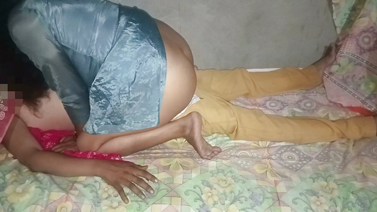 Teen Indian Hot Really Enjoyed Blowjob and Riding