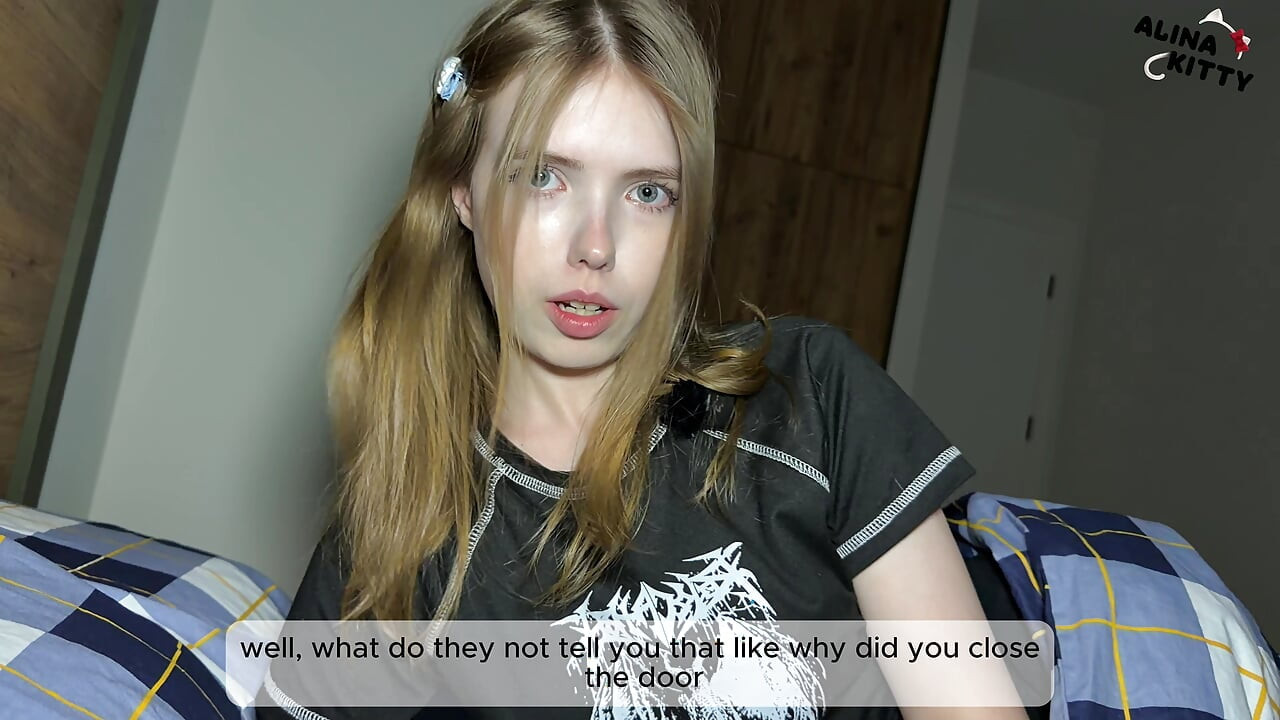 Alt Girl Friend ซ่อนตัวเงียบ ๆ ในตู้เสื้อผ้าจนแม่เลี้ยงเข้านอน - จากนั้นฉันก็เย็ดเธอดี