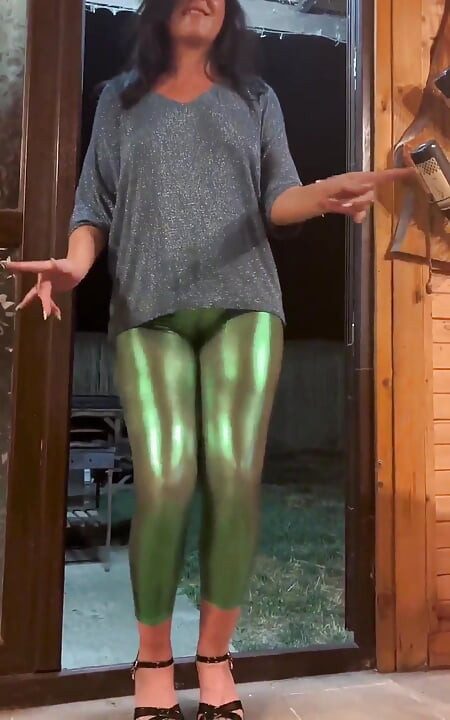 Γυαλιστερό κολάν Cameltoe Dance Tease