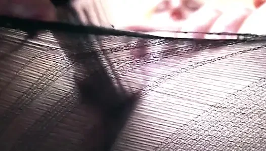 Sarışın kadının vücuduna taze döl yayıyor